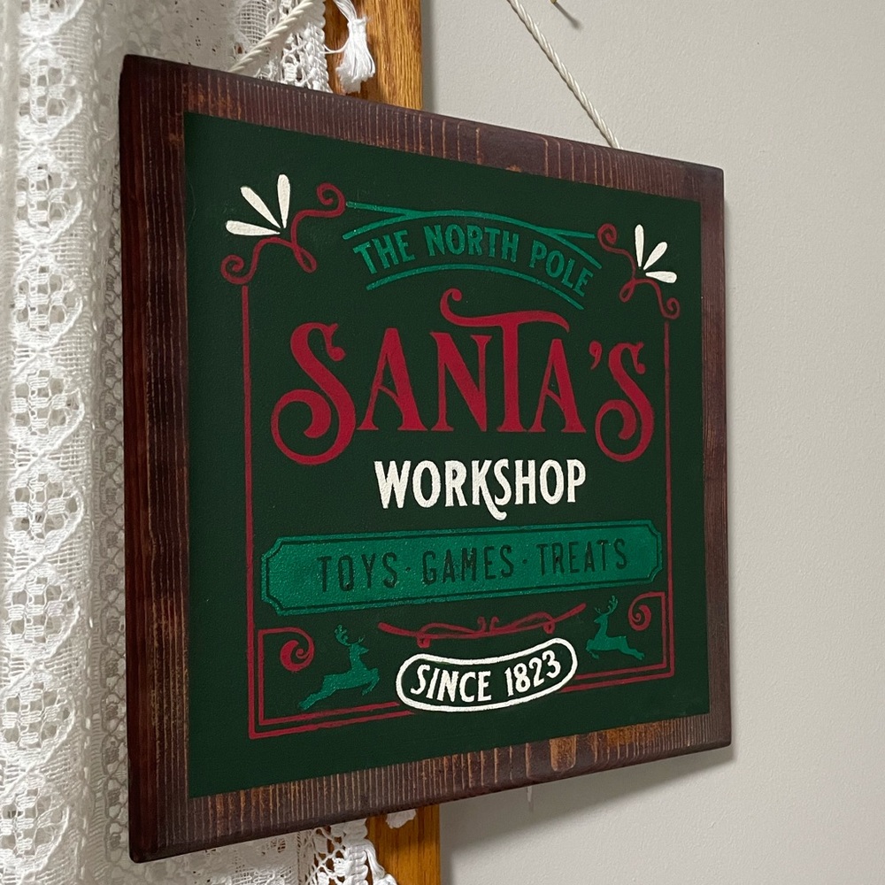 Hand painted Wood Christmas Wall Decor